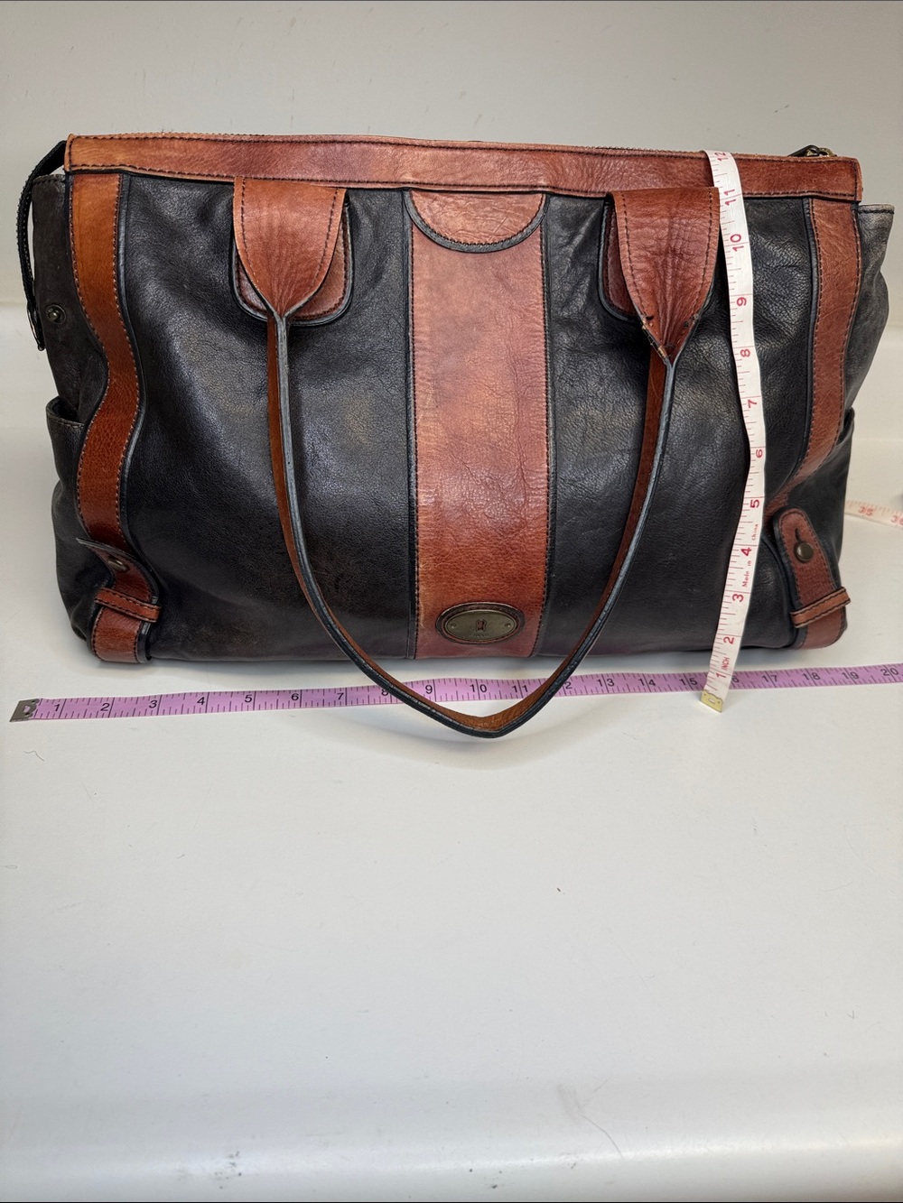 Fossil Black & Brown Leather Tote Bag Large Distressed Turnlock Western Style - Picture 6 of 7